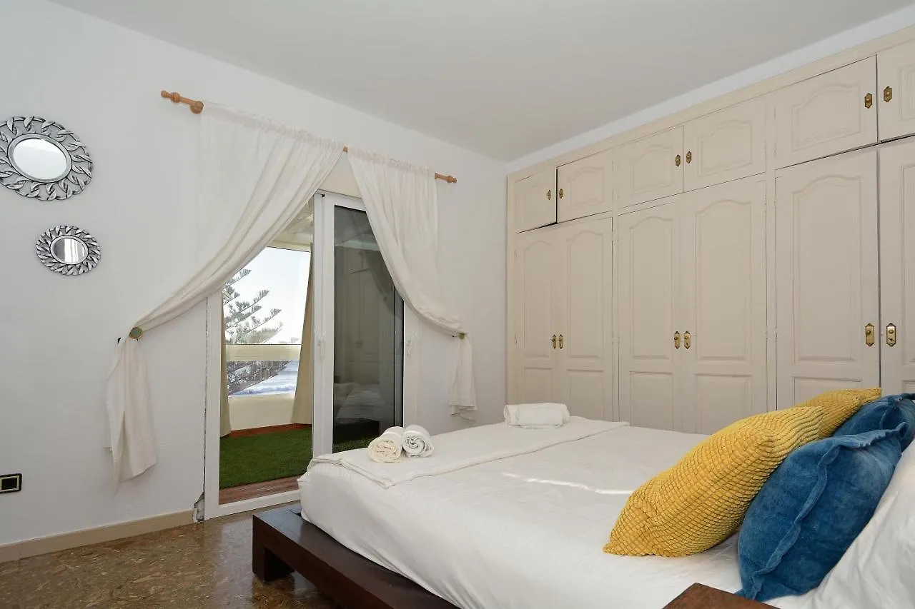 Apartment Top Sea Views In El Golfo Prime Location By Pvl